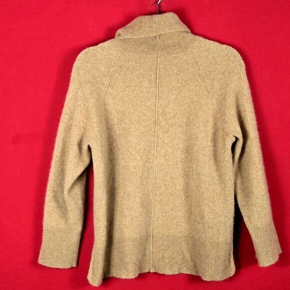 ALASHAN Cashmere Turtleneck Sweater Tan Camel One Size Minimalist - Picture 5 of 6